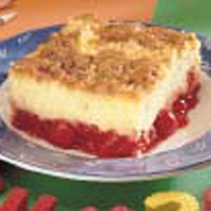Cherry-Mallow Cake